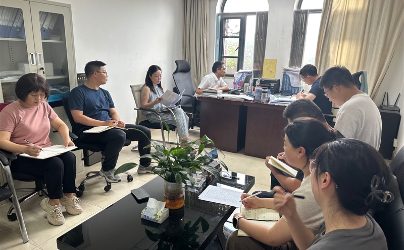 测绘公司召开2025年度四川省重点区域自然J9集团统一确权挂号项目（三包）启动暨交底会