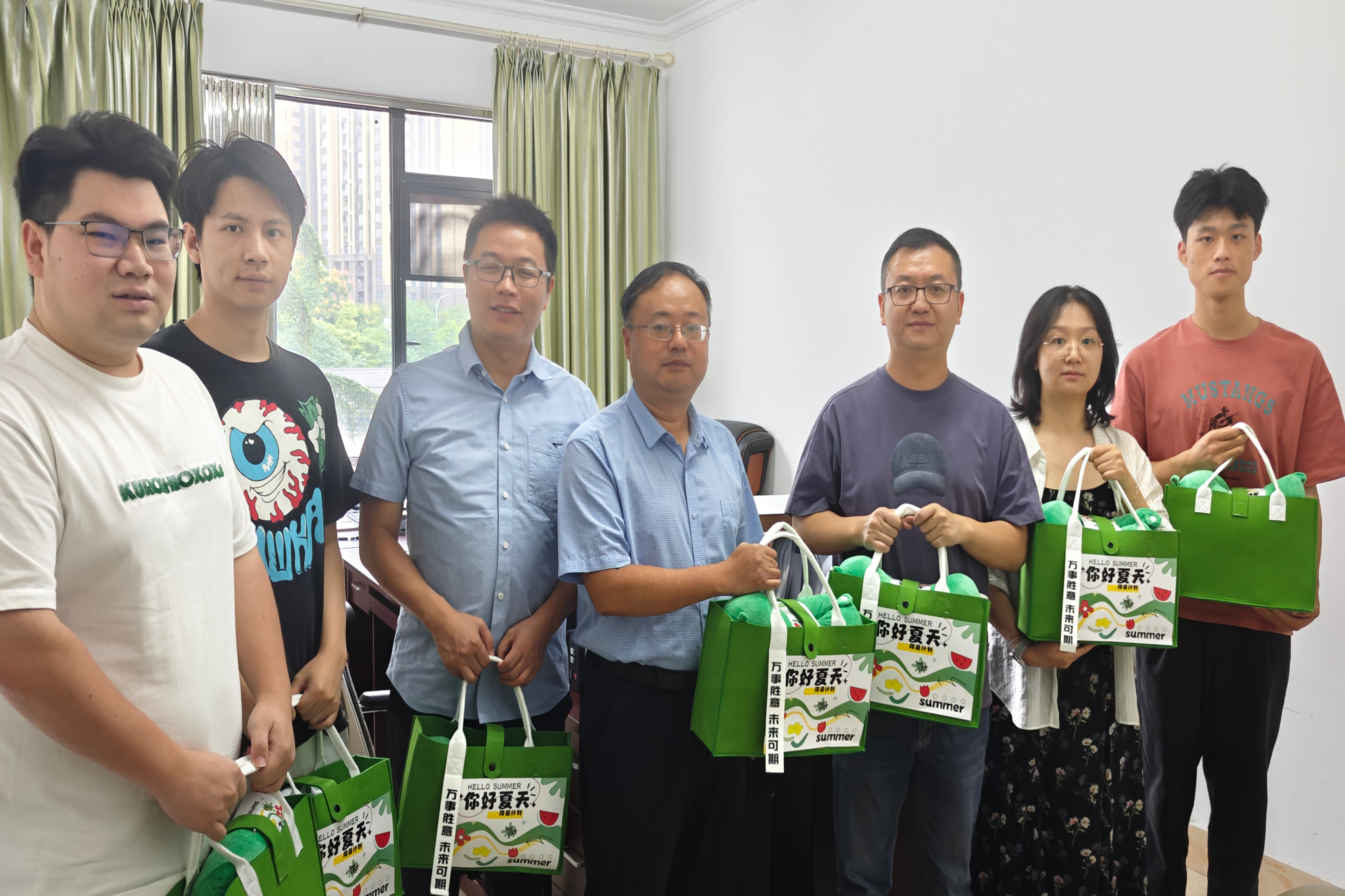 空间妄想院送清凉1