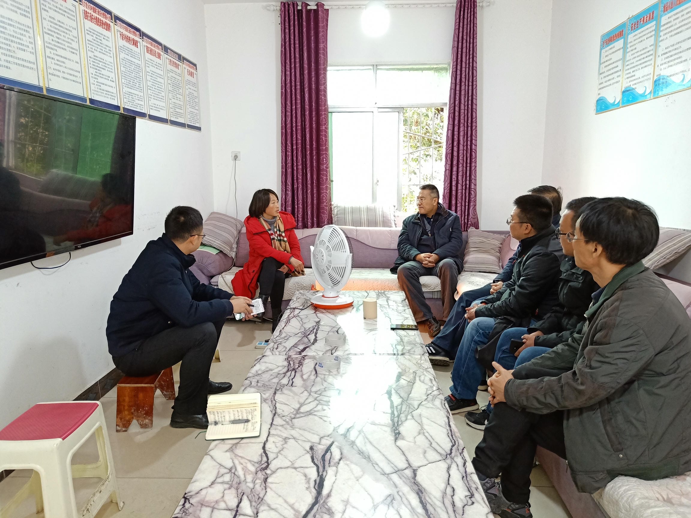 陈贵林局长赴甘洛县调研脱贫攻坚事情_社会责任_企业文化_J9集团有限责任公司