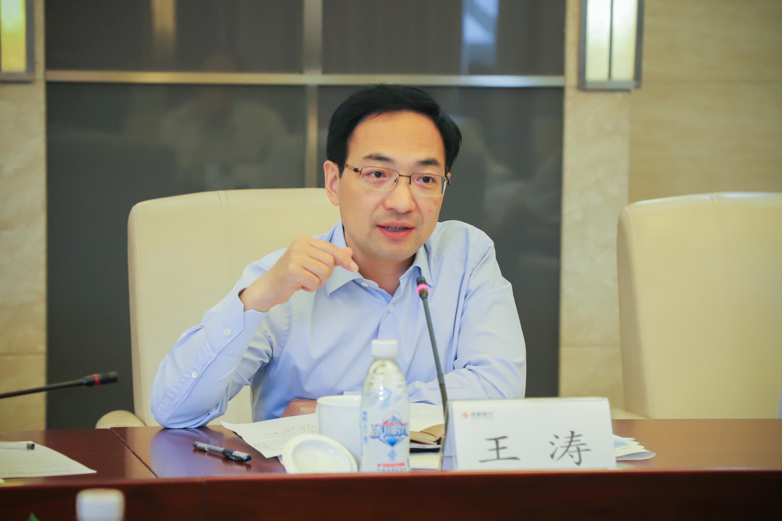 省冶金地质勘查局与成都银行签署战略相助协议_J9集团新闻_新闻中心_J9集团有限责任公司