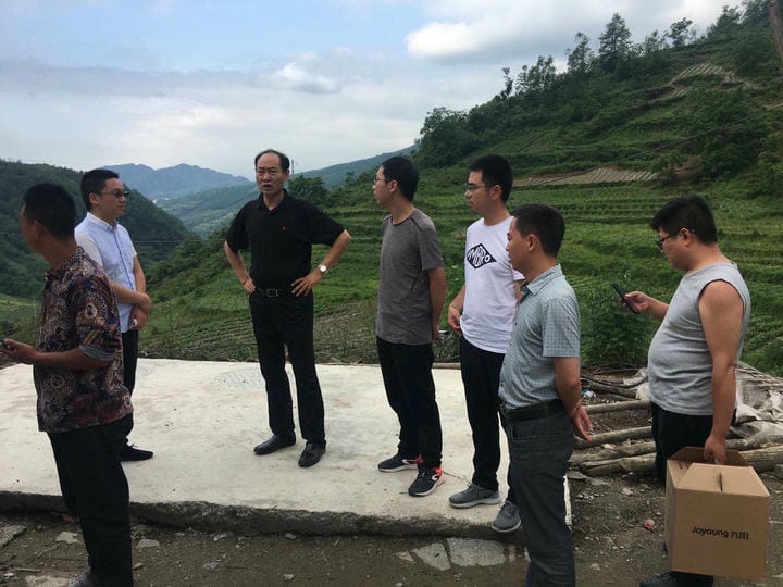 武文祥赴定点帮扶村开展帮扶事情_社会责任_企业文化_J9集团有限责任公司