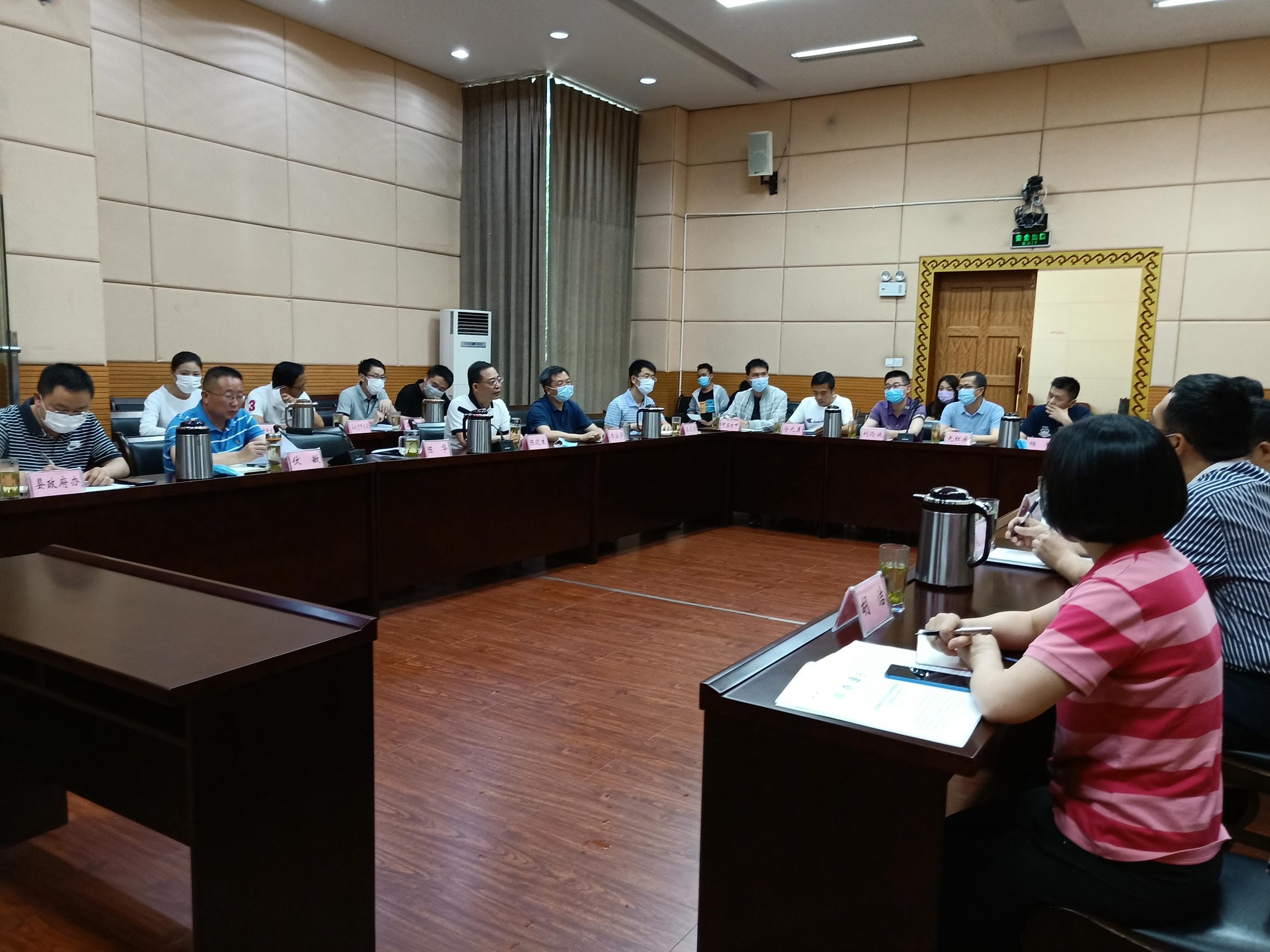 省直机关定点帮扶联席聚会在甘洛召开_社会责任_企业文化_J9集团有限责任公司