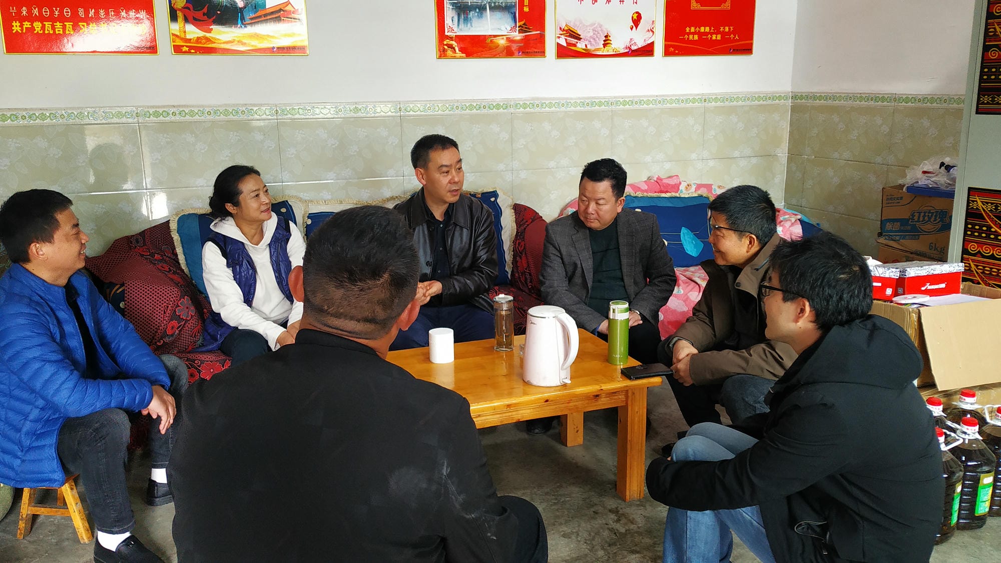 技工校党委书记黎明一行到甘洛县斯觉镇 尔库村开展扶贫事情调研_社会责任_企业文化_J9集团有限责任公司