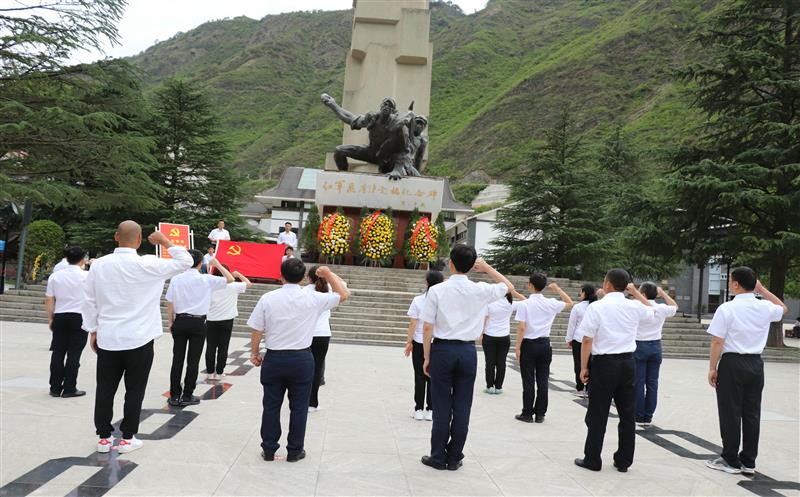 技工学校组织开展“不忘初心再出发，，，，，奋进伟大新征程”党史学习教育主题党日活动