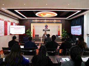 冶勘物流党支部召开学习贯彻党的十九届六中全会精神宣讲报告会_红色堡垒_党建群团_J9集团有限责任公司