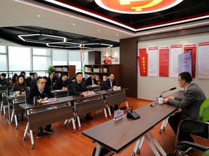 冶勘物流党支部召开学习贯彻党的十九届六中全会精神宣讲报告会_红色堡垒_党建群团_J9集团有限责任公司