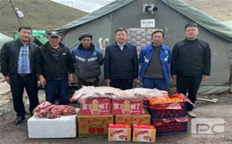 华锋钻探深入项目一线，，，，协力攻坚破难题